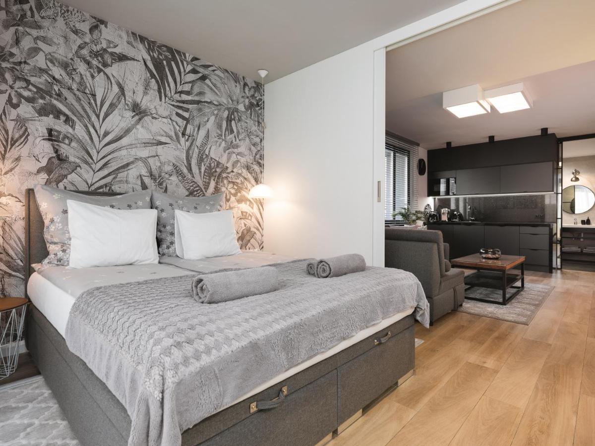 Jacuzzi Apartments Krakov Exteriér fotografie