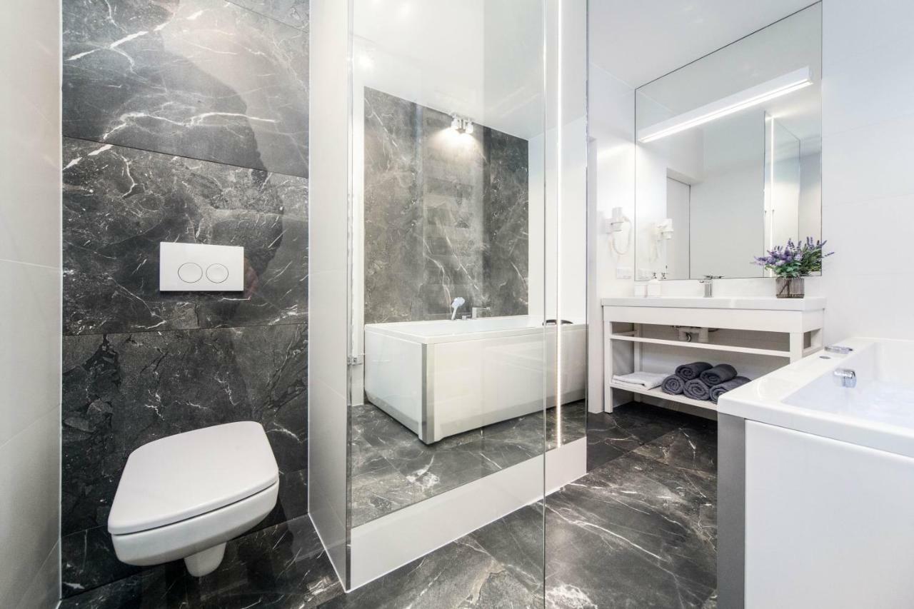 Jacuzzi Apartments Krakov Exteriér fotografie